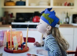 Birthday Inspiration: Four candles by Bluebirdbaby, via Flickr