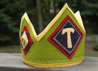 Birthday Inspiration: Free Felt Patterns and Tutorials: Crown Patterns Fit For a Prince or a Princess