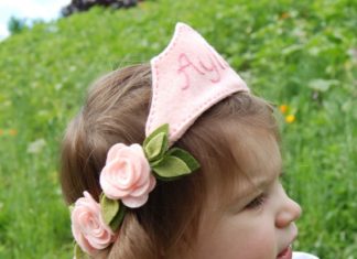Birthday Inspiration: Personalized Princess Flower Crown Headband – Felt Flowers – Pink Roses.