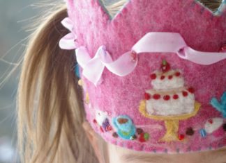 Birthday Inspiration: custom made waldorf style birthday crown