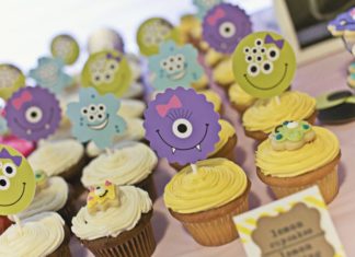 Birthday Party Inspiration : Another shot of the monstrous cupcakes!