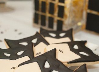 Birthday Party Inspiration : Batman character cookies! So cute!