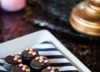 Birthday Party Inspiration : Delicate dessert nibbles!