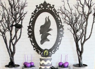 Birthday Party Inspiration : How to Create the Most Magnificent Maleficent Dessert Table