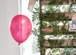 Birthday Party Inspiration : Jurassic Park themed food table.