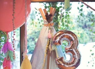 Birthday Party Inspiration : Party Tent! | Gorgeous Boho Chic Birthday Party {Pastels & Feathers}
