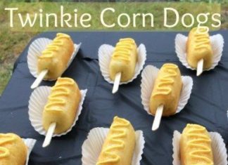 Birthday Party : Twinkie Corn Dogs are so easy and so perfect for a baseball themed birthday part…