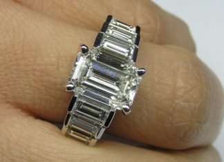 Birthday Gifts Ideas : A Perfect 2.5CT Carat Emerald Cut Russian Lab Diamond with Baguettes Promise Eng…
