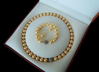 Birthday Gifts Ideas : Gorgeous Glowing 9mm Golden South Sea Pearl Necklace, Bracelet and Stud Earrings…