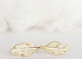 Birthday Gifts Ideas : Handmade 14K Gold Leaf Stud Earrings