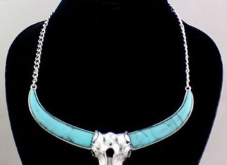 Birthday Gifts Ideas : Vintage Western Silver and Blue Turquoise Skull Necklace