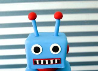 Birthday Party Inspiration : Awesome robot cake at a Robot Party via Kara’s Party Ideas #robotcake #party #ro…