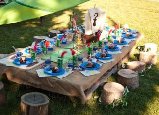 Birthday Party Inspiration : Peter Pan party pirate picnic table