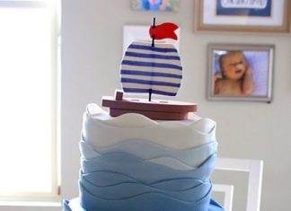 Birthday Party Inspiration : sailor themed cake