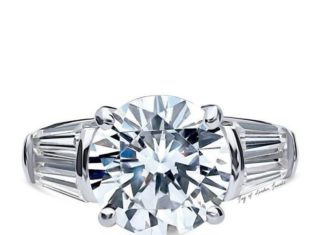 Birthday Gifts Ideas : 5.2CT Round Cut Russian Lab Diamond Baguette Engagement Ring