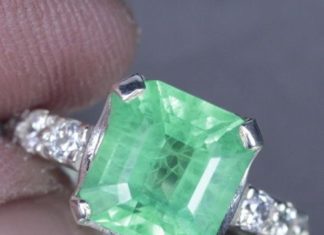 Birthday Gifts Ideas : A Natural Vintage 3.75CT Emerald Cut Columbian by JoyofLondon