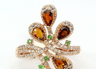 Birthday Gifts Ideas : Natural Honey Tourmaline Green Tsavorite Red by JoyofLondon