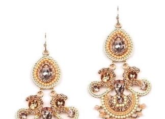 Birthday Gifts Ideas : Our Crystal Wedding Cake Chandalier Earrings