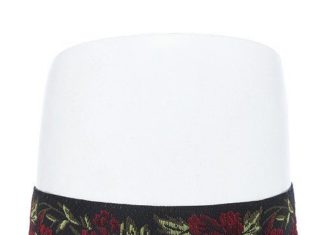 Birthday Gifts Ideas : Rose Choker Necklace