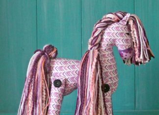 Birthday Gifts Inspiration : CUTE gift for the horse lover! Any equestrian will love getting one of these cut…