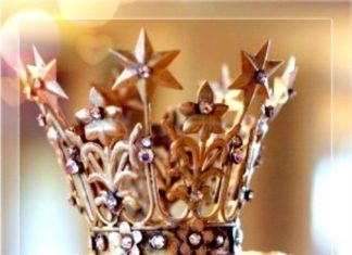 Happy Birthday Wiches : You are Gods princess👑