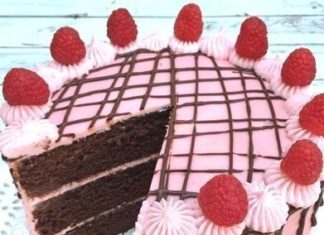 Birthday Cake : AMAZING Devil’s Food Cake recipe with Raspberry Filling #chocolate #cake #caker…