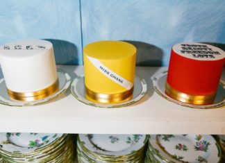 Birthday Cake : Cake Maker Charlotte Neuvelle on the Story Behind Her Sculptural Confections for Anna Wintour’s Tony Awards Party