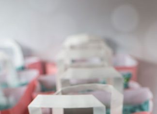 Birthday Inspiration: Kissen Give Away zum Kindergeburtstag passend zum Motto Übernachtungsparty #diy…