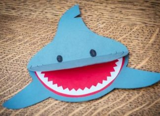 Birthday Inspiration: So bastelt ihr eine Hai-Einladungskarte