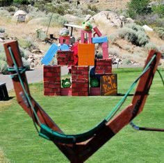 Birthday Decoration : 20 Epic ‘Angry Birds’ Creations