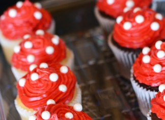 + 74 birthday party decorations :